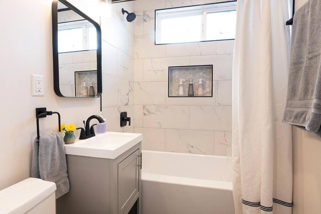 לוס אנג'לס Beautiful 3 Bed 1 Bath Designer Home + Hot Tub מראה חיצוני תמונה